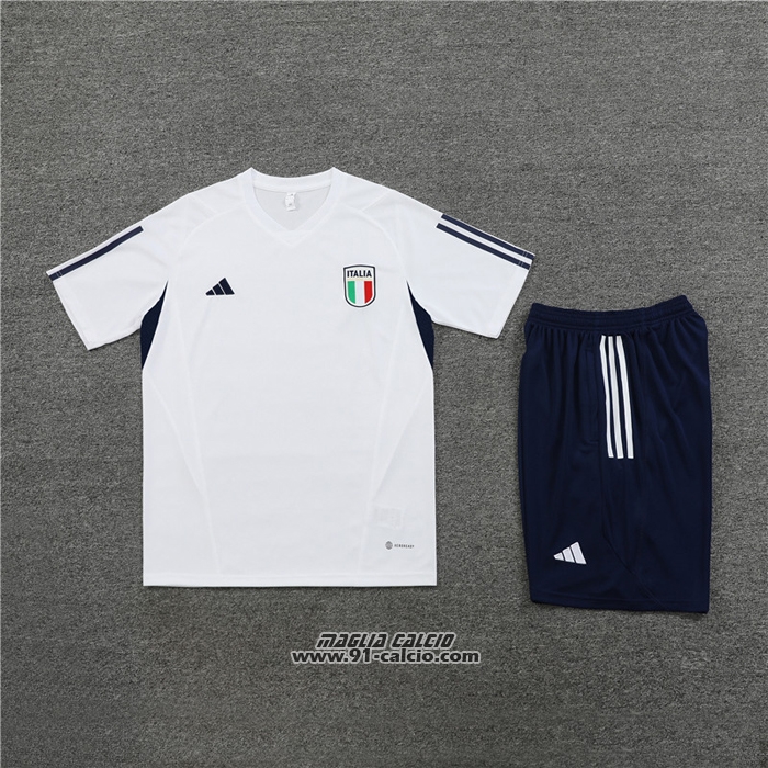 Tuta da Track
 Italia
 Manica Corta
 2023-2024 Bianco
 - Pantaloncini
